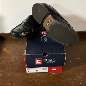 Chaps Men's Black Leather Loafers